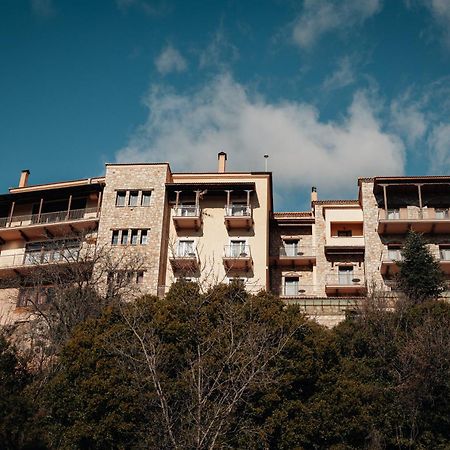 Alpen House Hotel & Suites Arachova Esterno foto