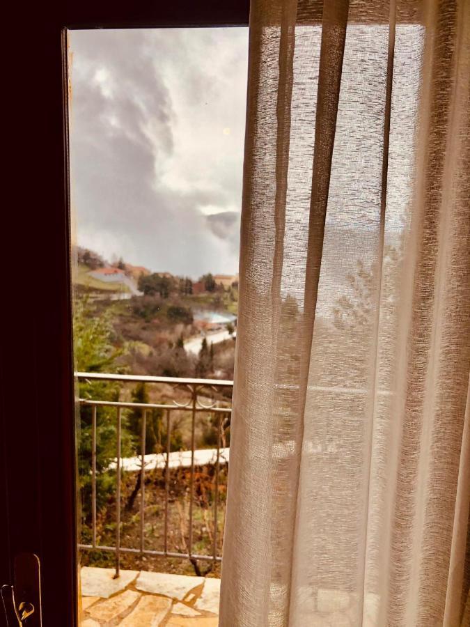 Alpen House Hotel & Suites Arachova Esterno foto