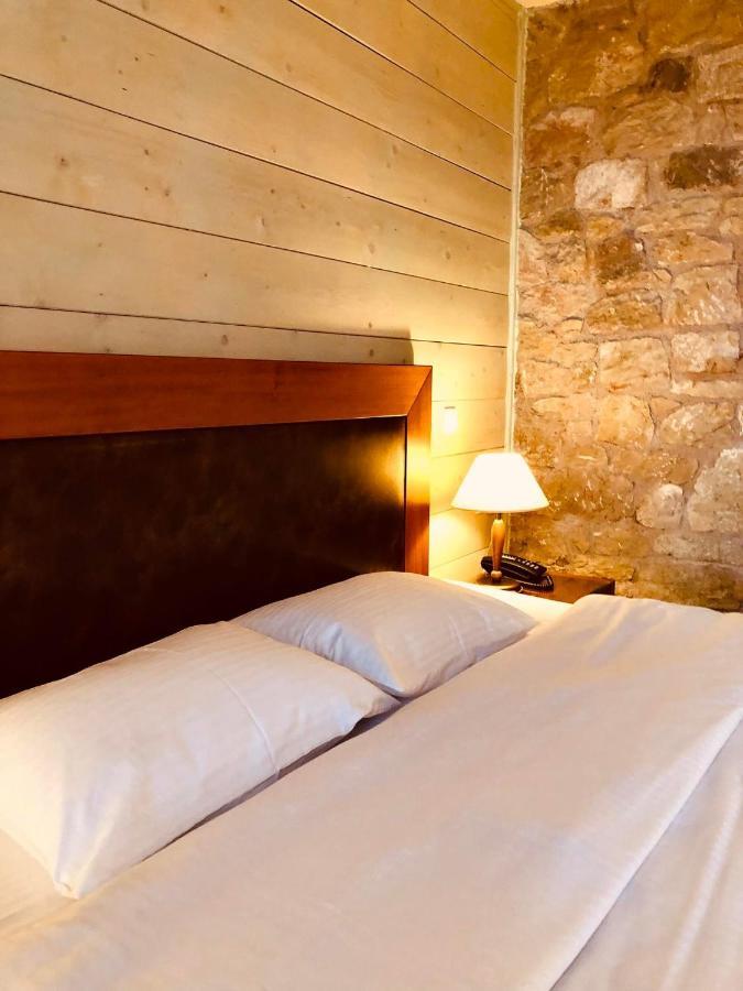 Alpen House Hotel & Suites Arachova Esterno foto