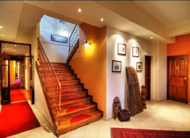 Alpen House Hotel & Suites Arachova Esterno foto