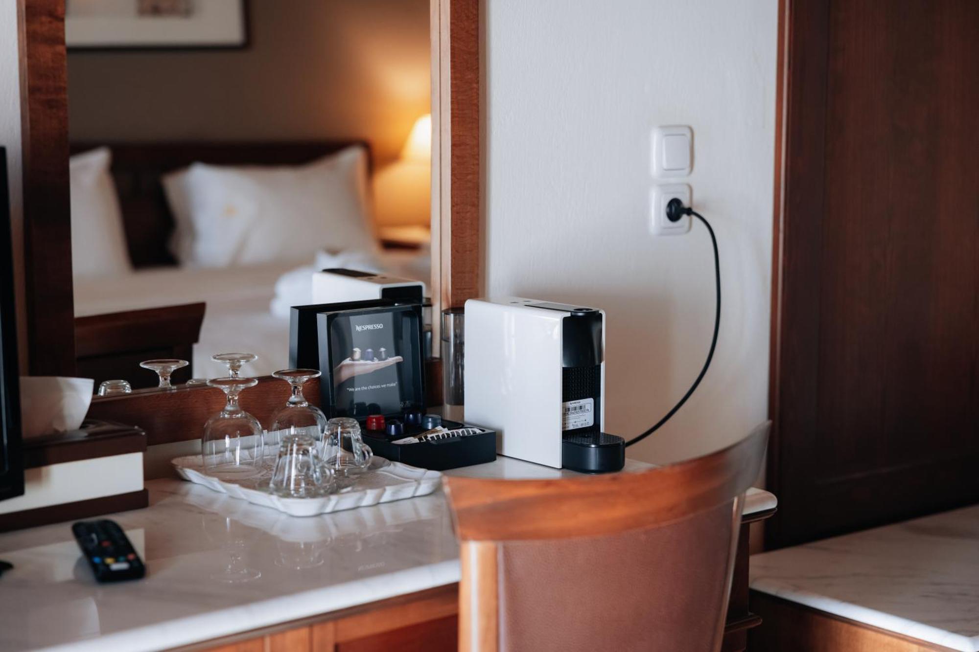 Alpen House Hotel & Suites Arachova Esterno foto