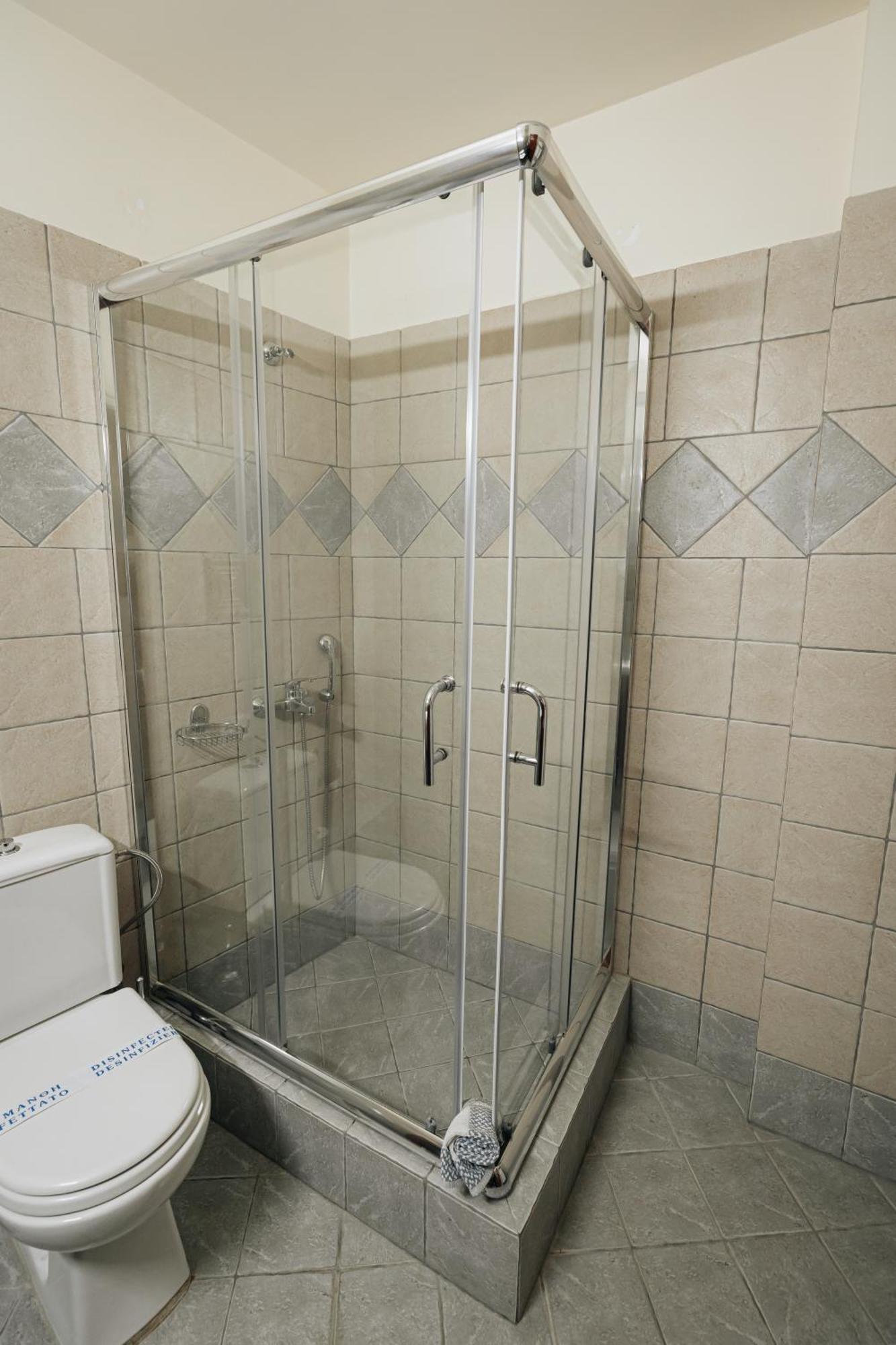 Alpen House Hotel & Suites Arachova Esterno foto